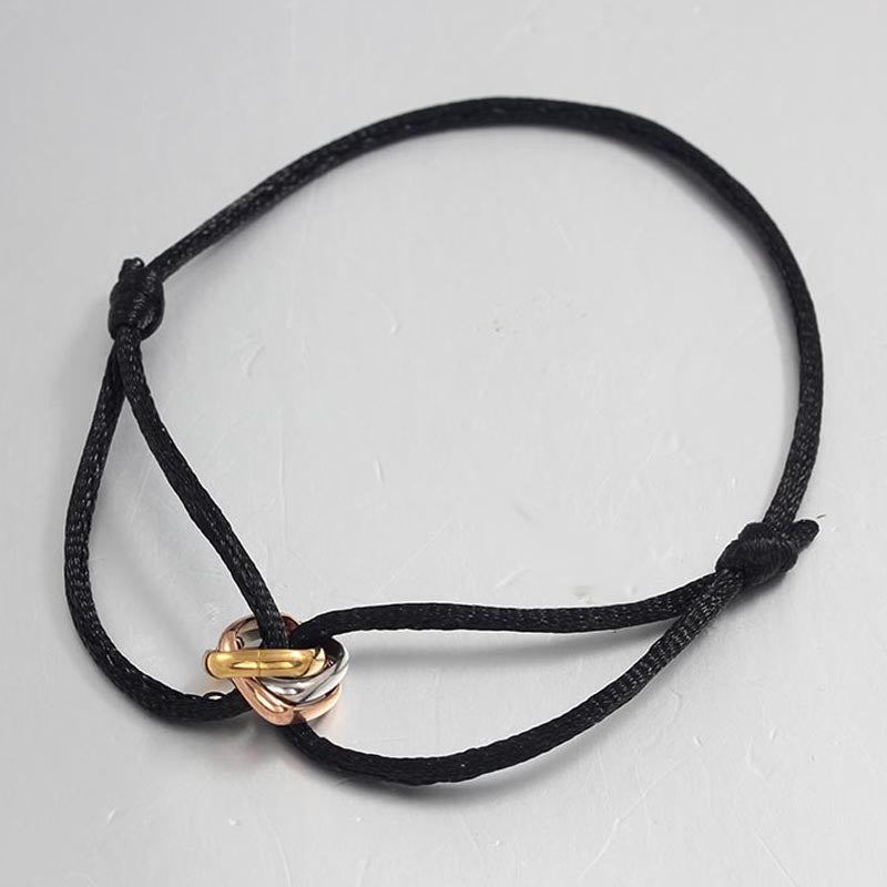 Infinity Knot Armband